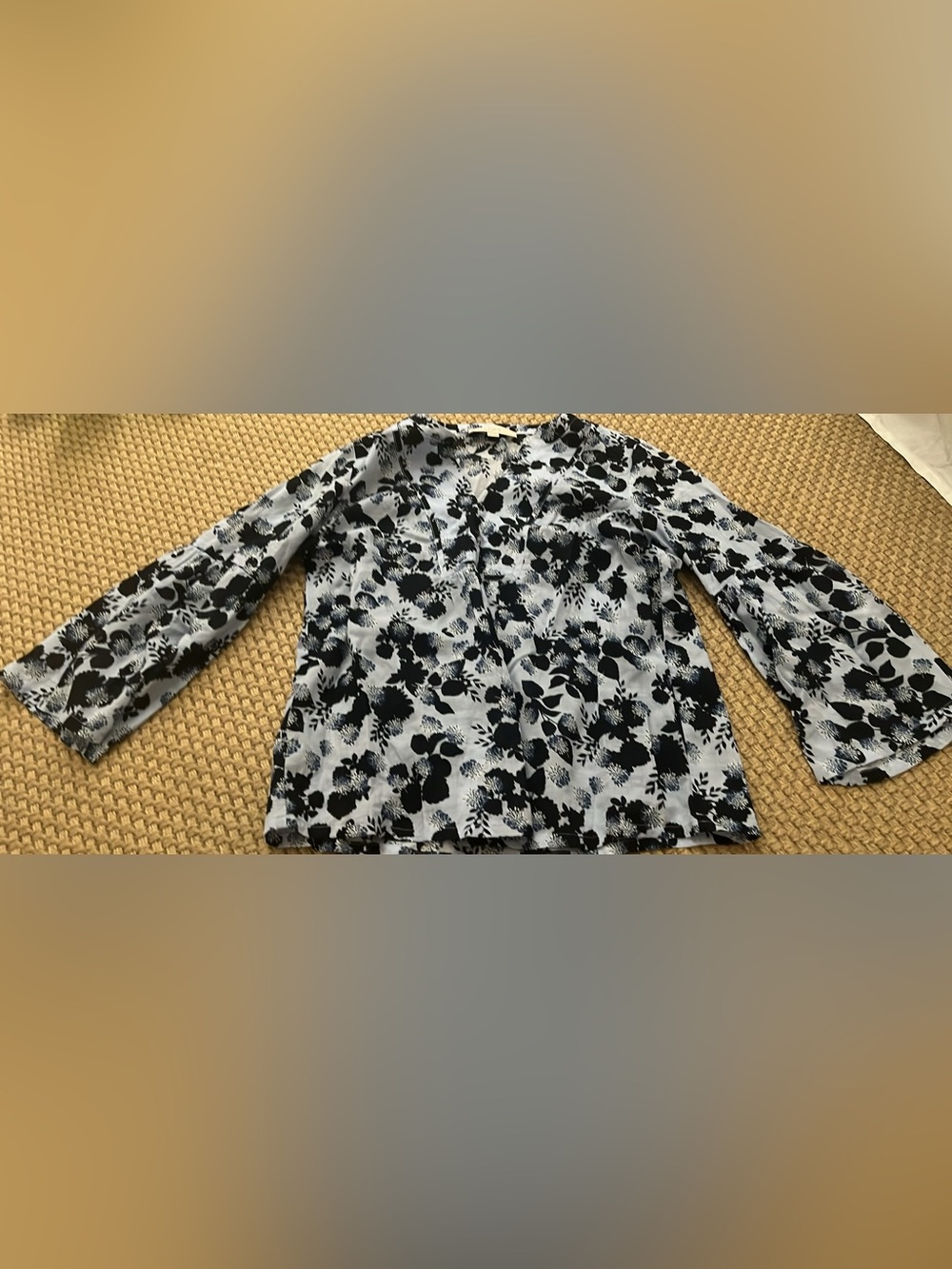 Loft blue floral top